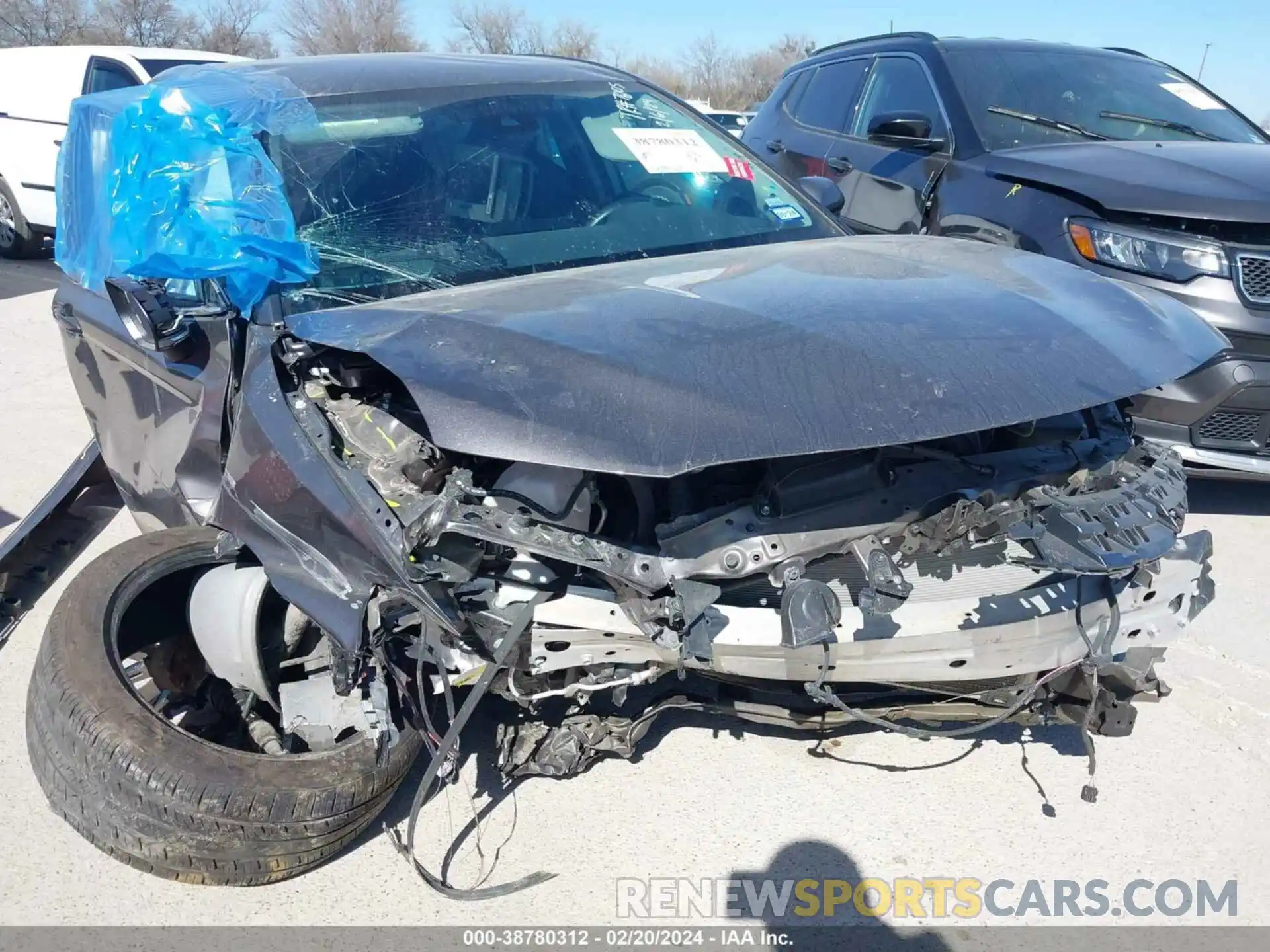 6 Photograph of a damaged car 4T1G11AK0NU710903 TOYOTA CAMRY 2022