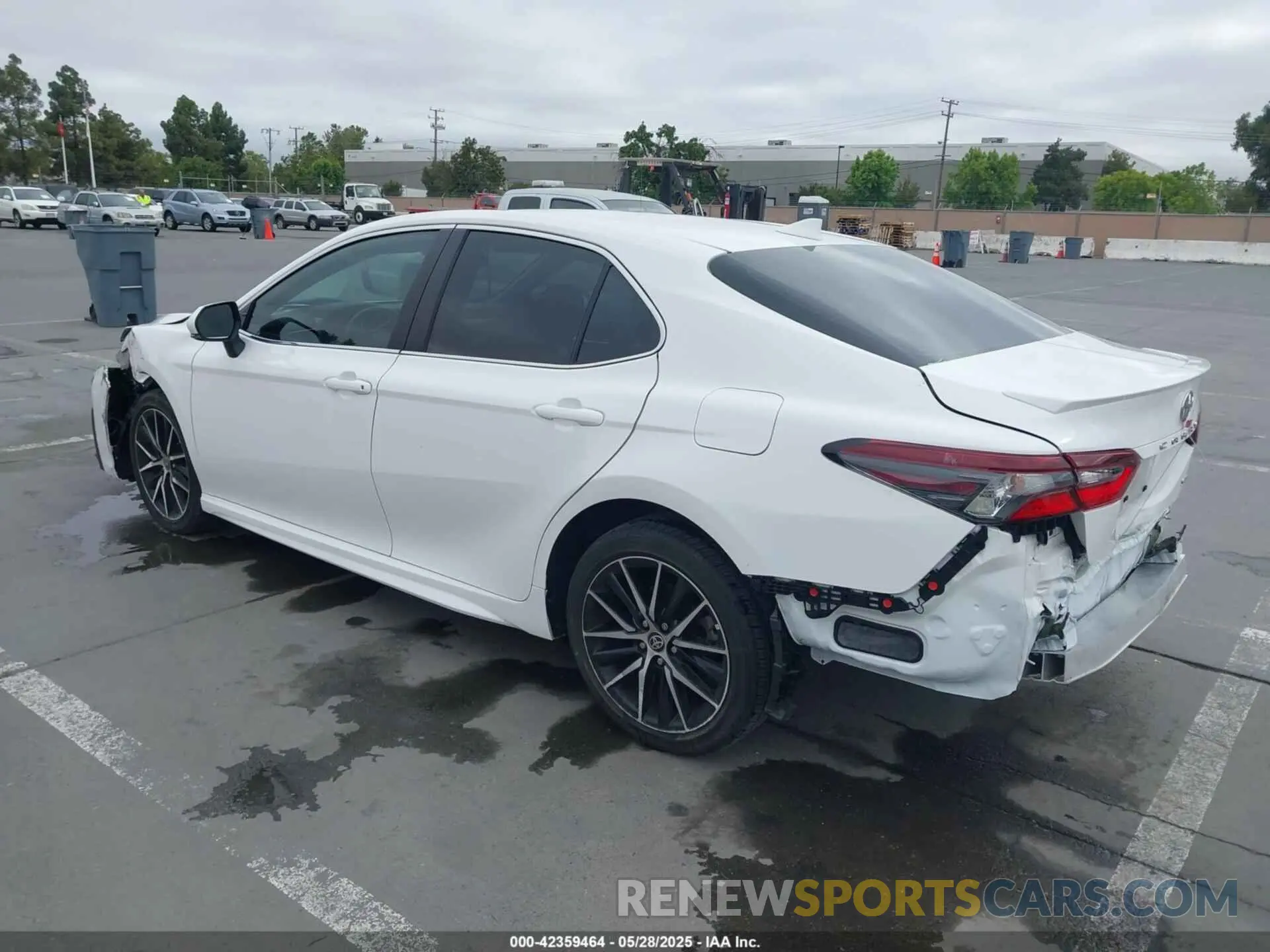 3 Photograph of a damaged car 4T1G11AK0NU715065 TOYOTA CAMRY 2022