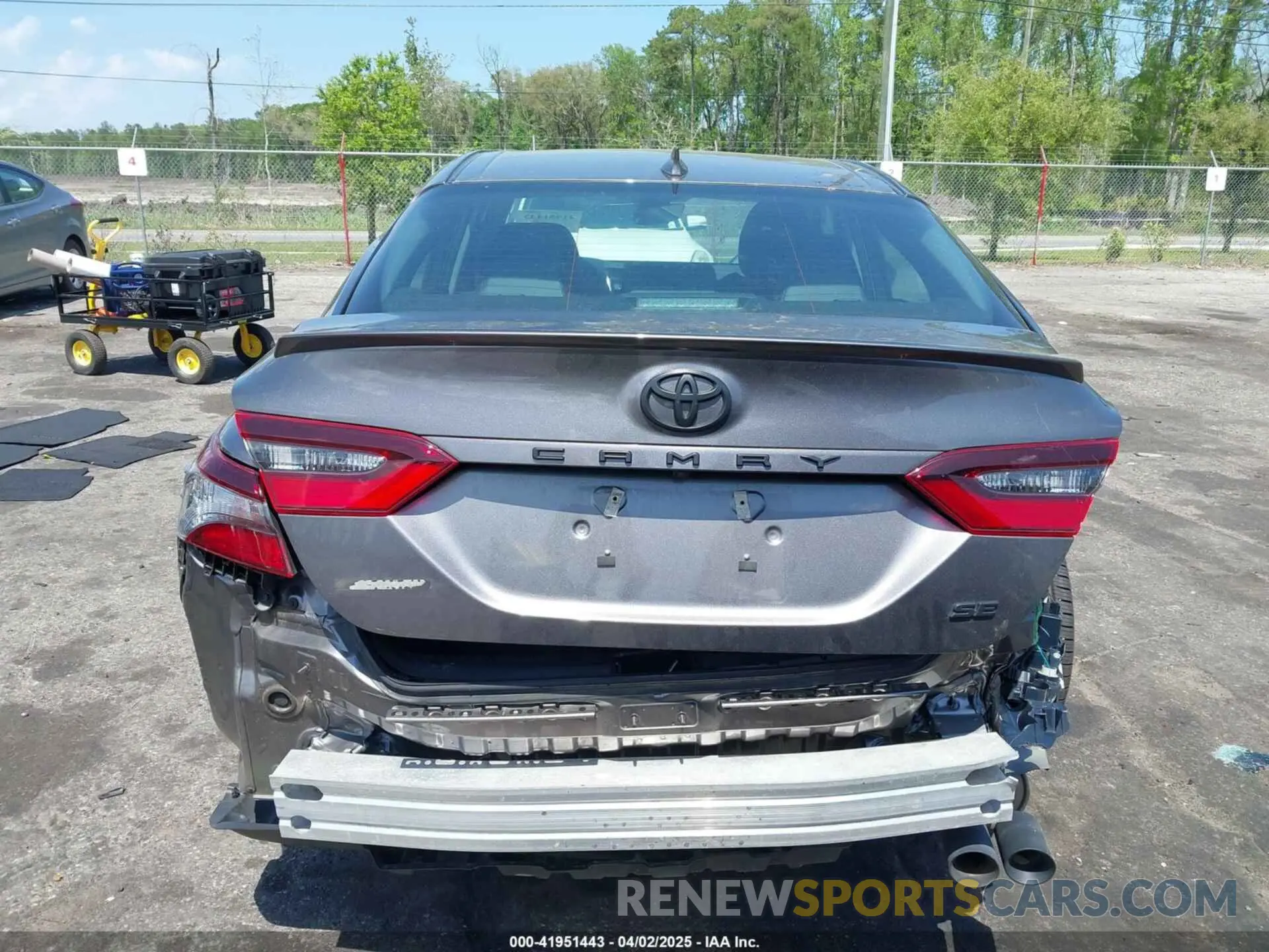 17 Photograph of a damaged car 4T1G11AK1NU036521 TOYOTA CAMRY 2022