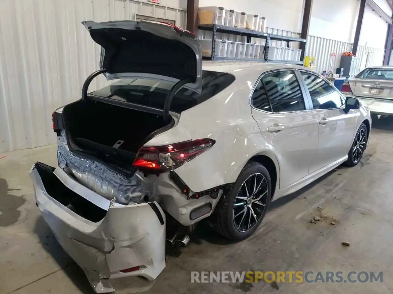 4 Photograph of a damaged car 4T1G11AK1NU050984 TOYOTA CAMRY 2022