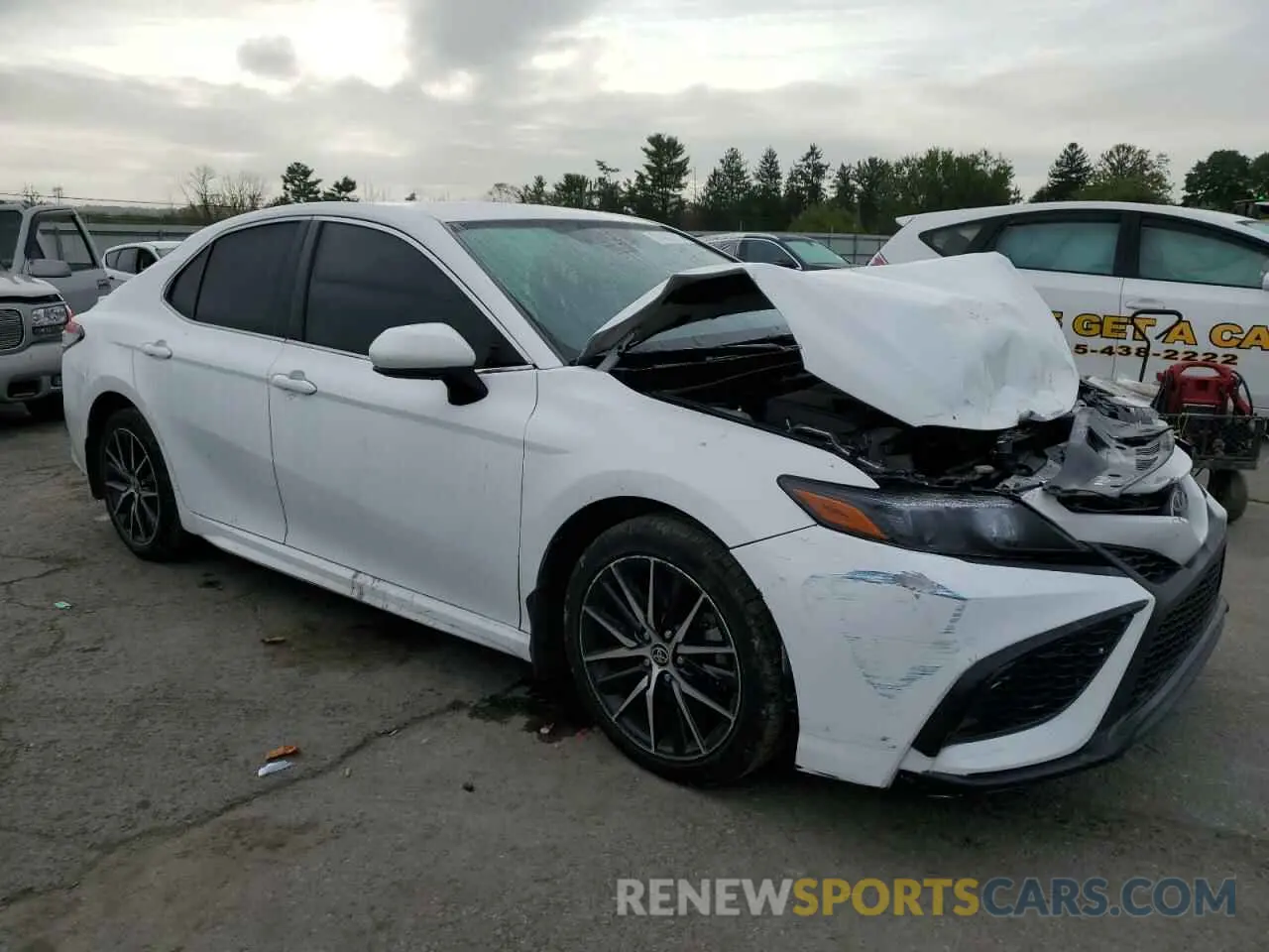 4 Photograph of a damaged car 4T1G11AK1NU062634 TOYOTA CAMRY 2022