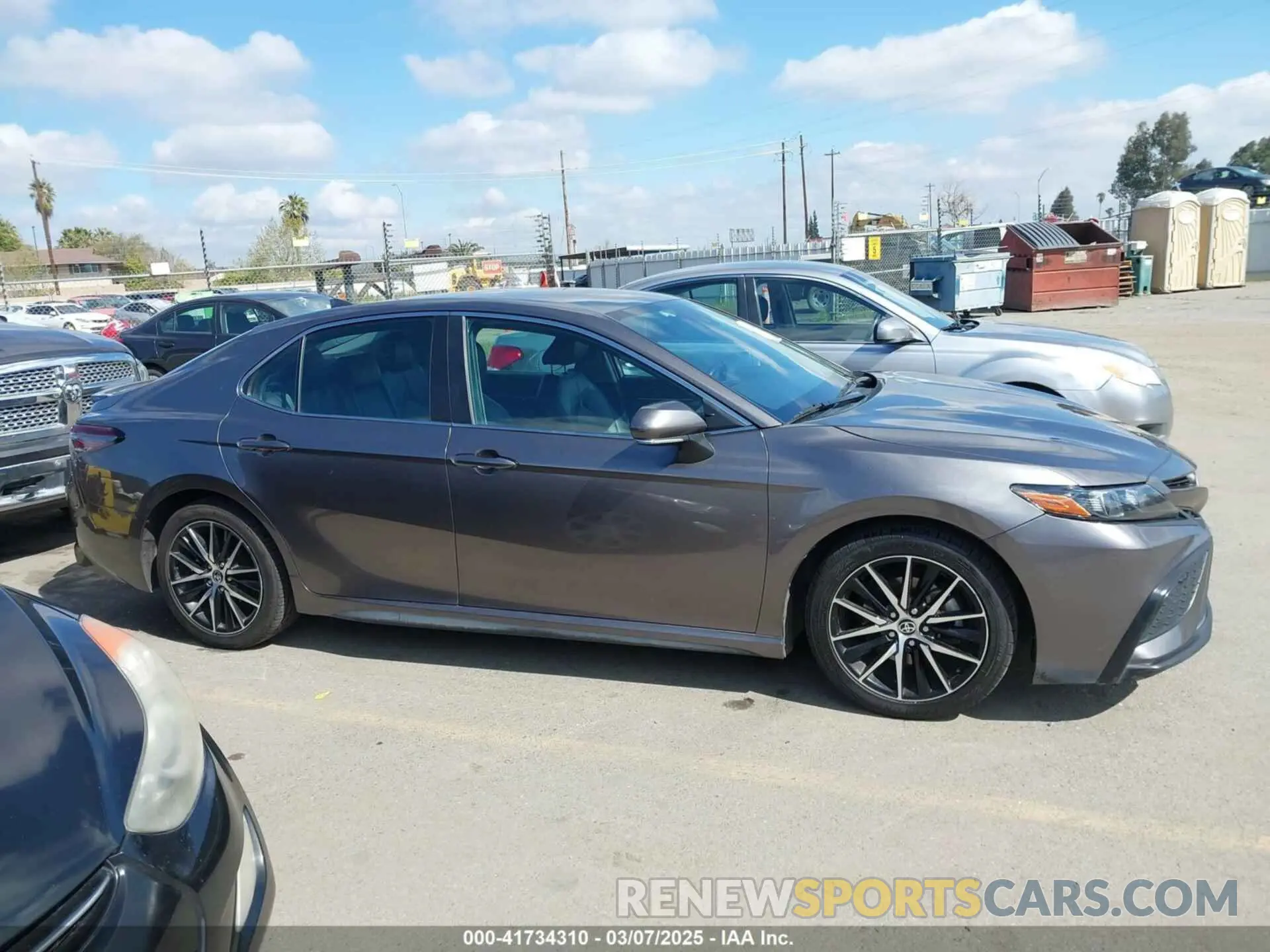 13 Photograph of a damaged car 4T1G11AK1NU499064 TOYOTA CAMRY 2022