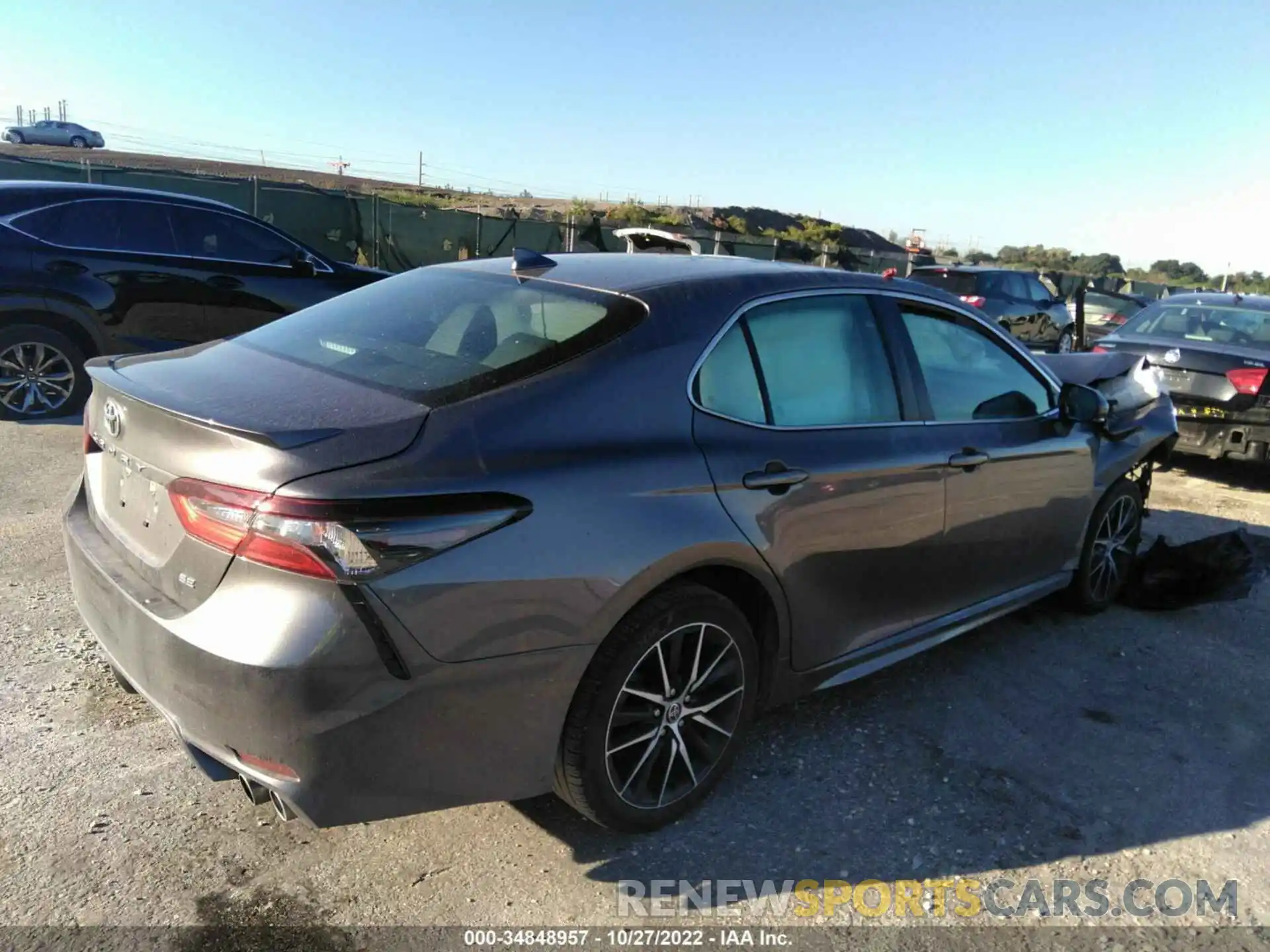 4 Photograph of a damaged car 4T1G11AK1NU637993 TOYOTA CAMRY 2022