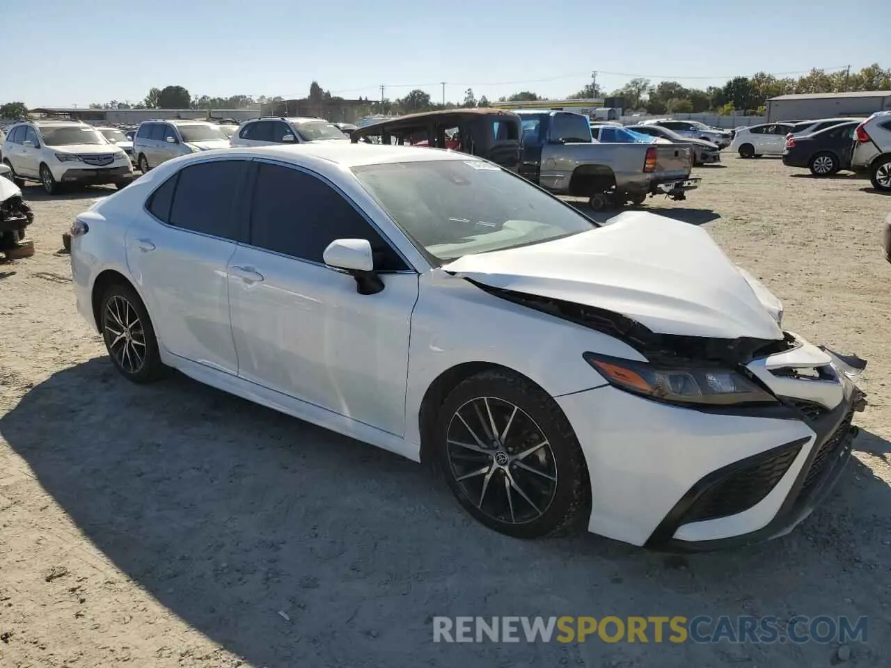 4 Photograph of a damaged car 4T1G11AK1NU670914 TOYOTA CAMRY 2022