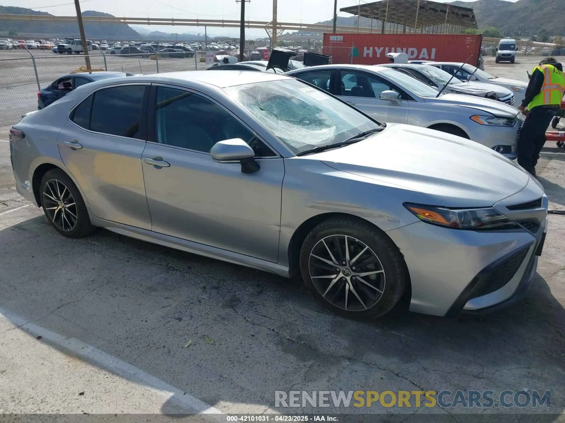 13 Photograph of a damaged car 4T1G11AK1NU680696 TOYOTA CAMRY 2022