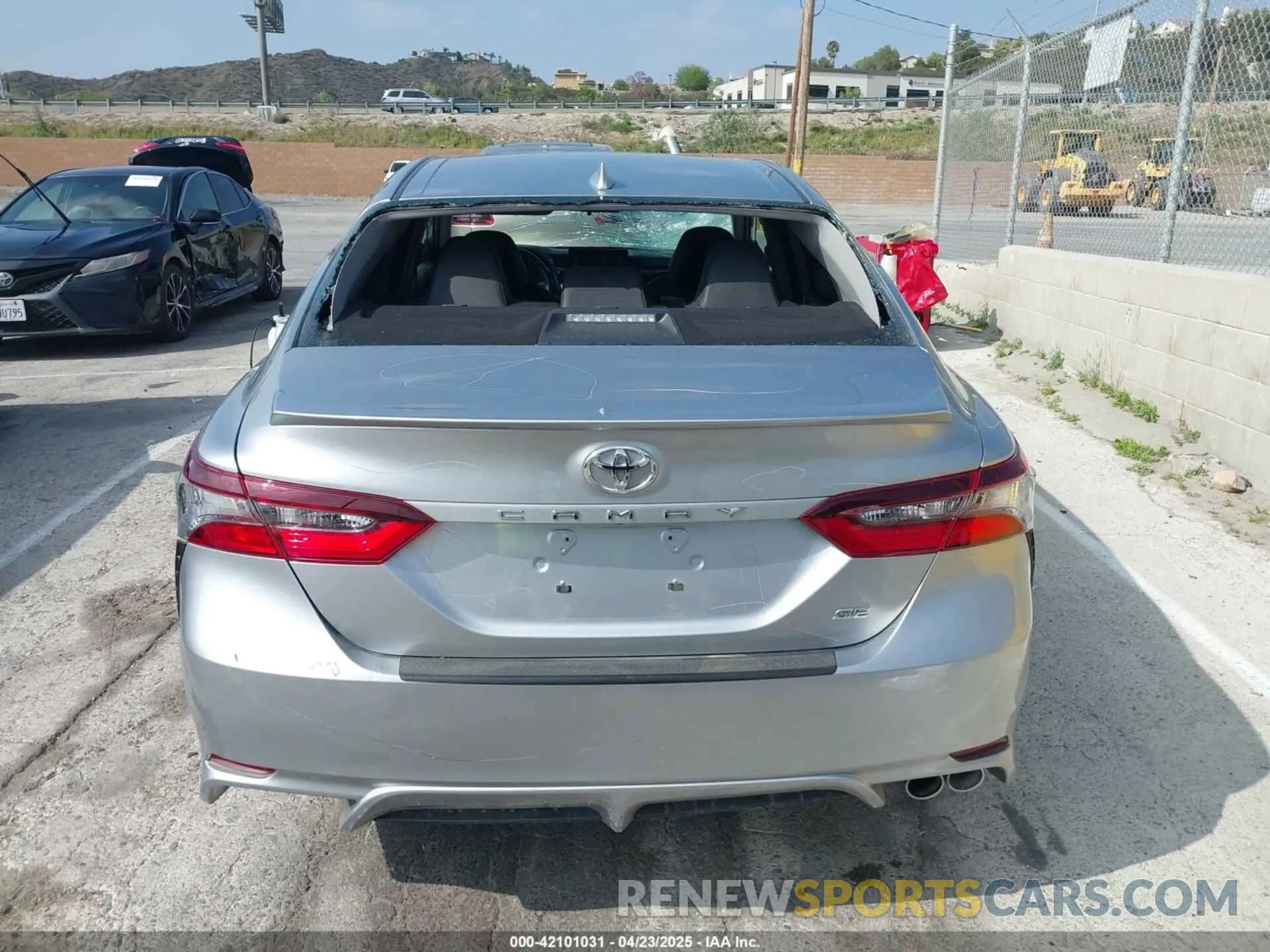 16 Photograph of a damaged car 4T1G11AK1NU680696 TOYOTA CAMRY 2022