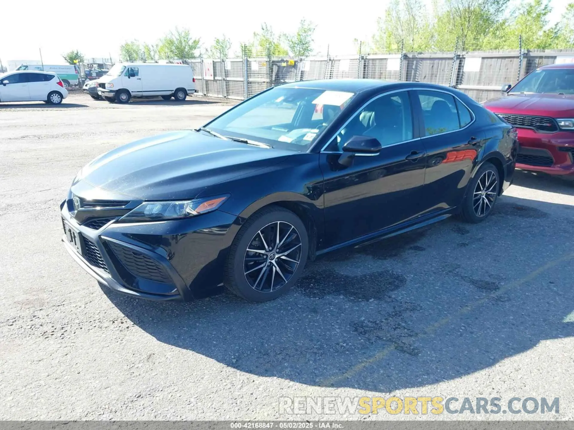 2 Photograph of a damaged car 4T1G11AK1NU688670 TOYOTA CAMRY 2022