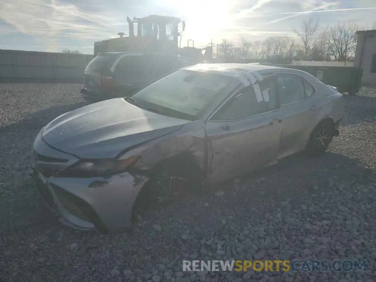 1 Photograph of a damaged car 4T1G11AK1NU698941 TOYOTA CAMRY 2022