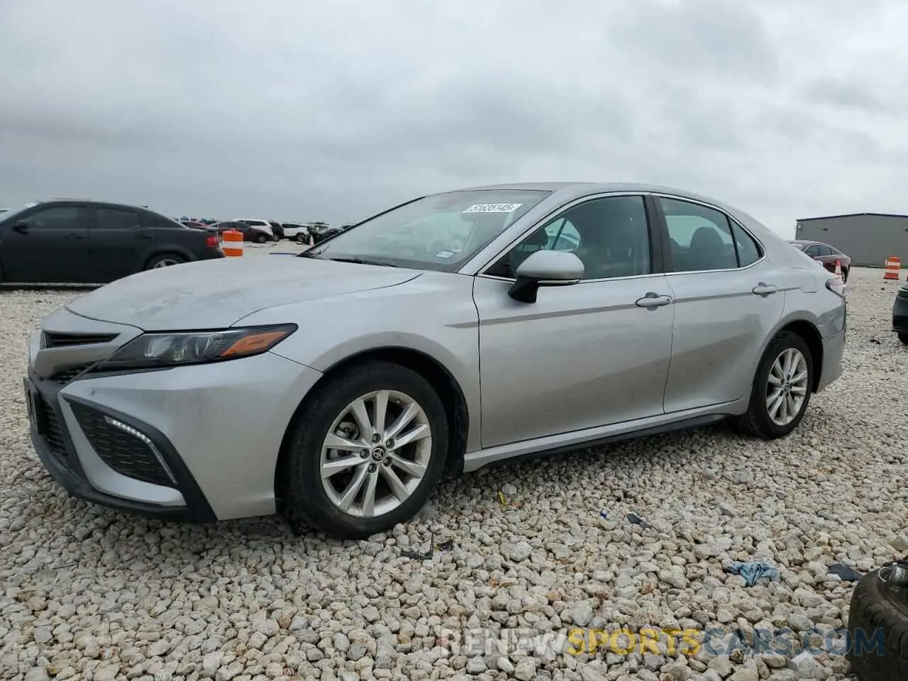 1 Photograph of a damaged car 4T1G11AK1NU701160 TOYOTA CAMRY 2022