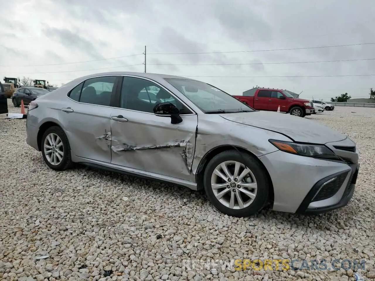 4 Photograph of a damaged car 4T1G11AK1NU701160 TOYOTA CAMRY 2022