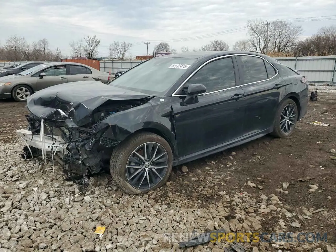 1 Photograph of a damaged car 4T1G11AK1NU709503 TOYOTA CAMRY 2022
