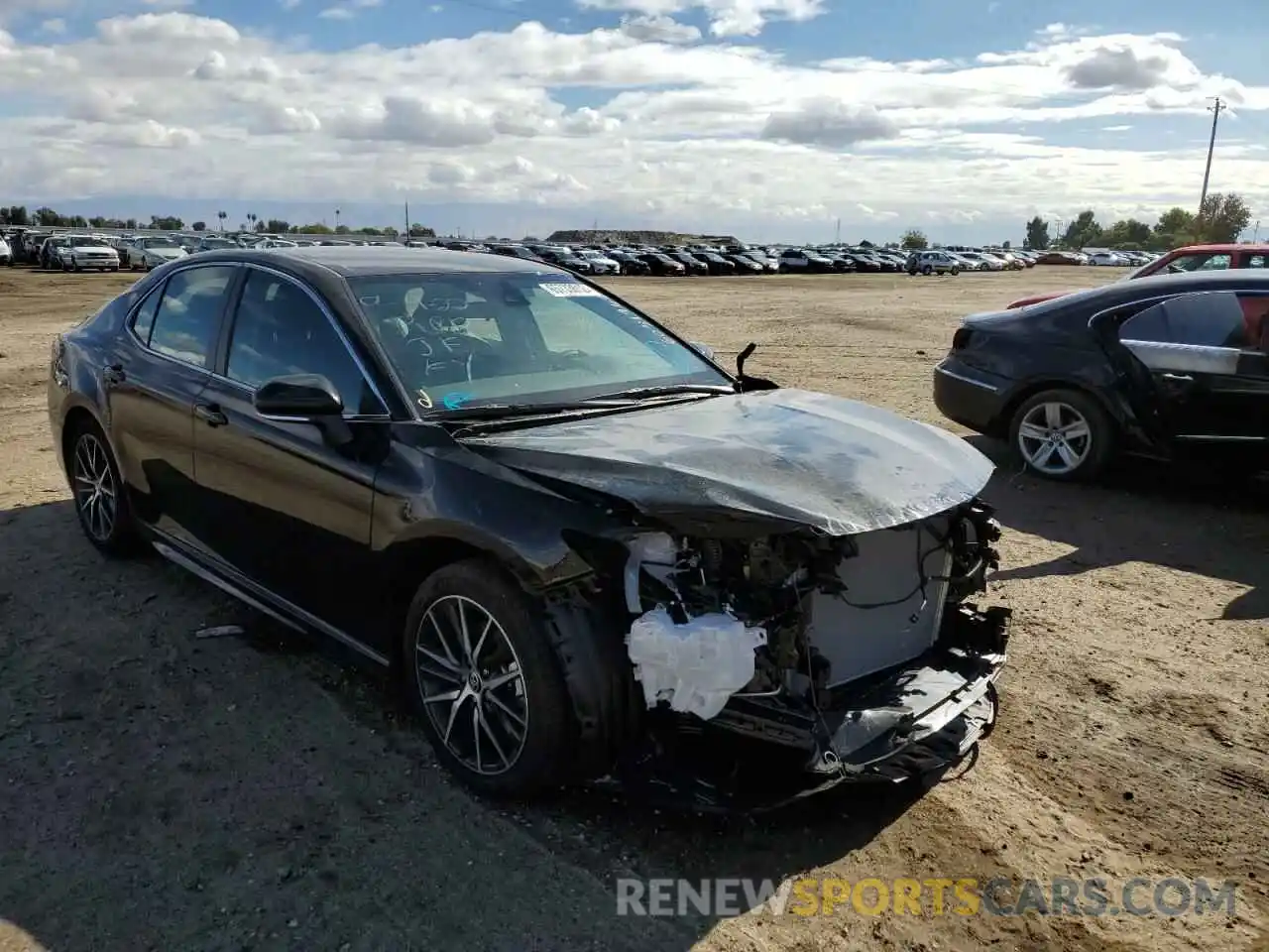 1 Photograph of a damaged car 4T1G11AK1NU712854 TOYOTA CAMRY 2022