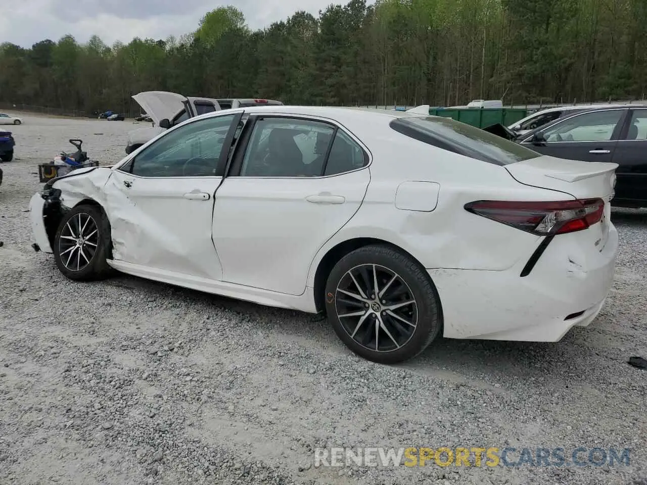 2 Photograph of a damaged car 4T1G11AK2NU001082 TOYOTA CAMRY 2022