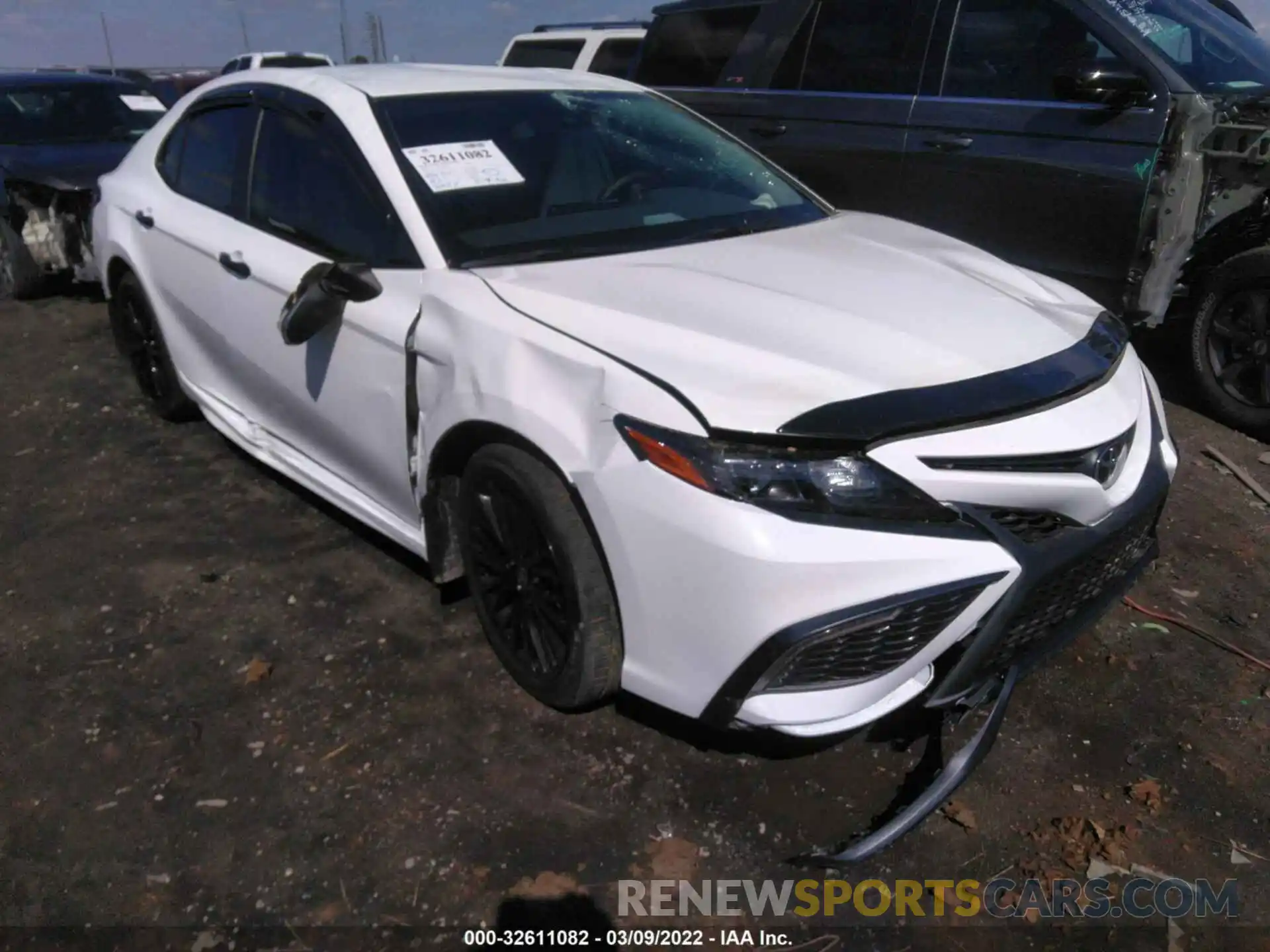 1 Photograph of a damaged car 4T1G11AK2NU012745 TOYOTA CAMRY 2022