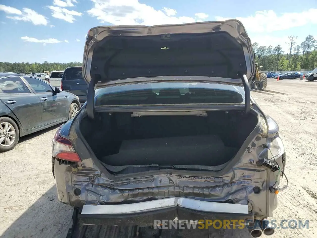 6 Photograph of a damaged car 4T1G11AK2NU043977 TOYOTA CAMRY 2022
