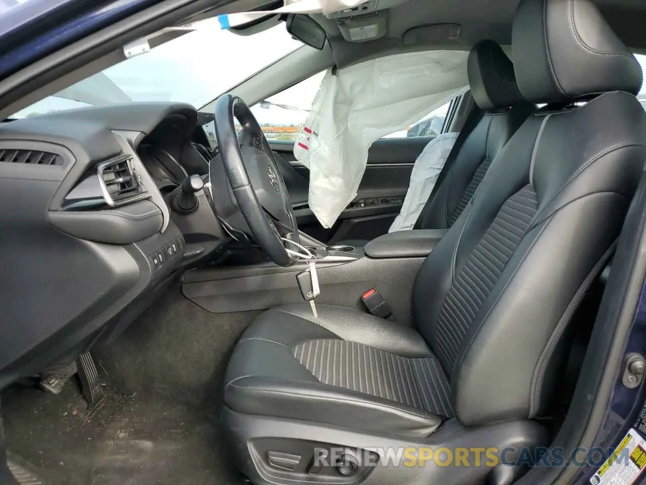 7 Photograph of a damaged car 4T1G11AK2NU063257 TOYOTA CAMRY 2022