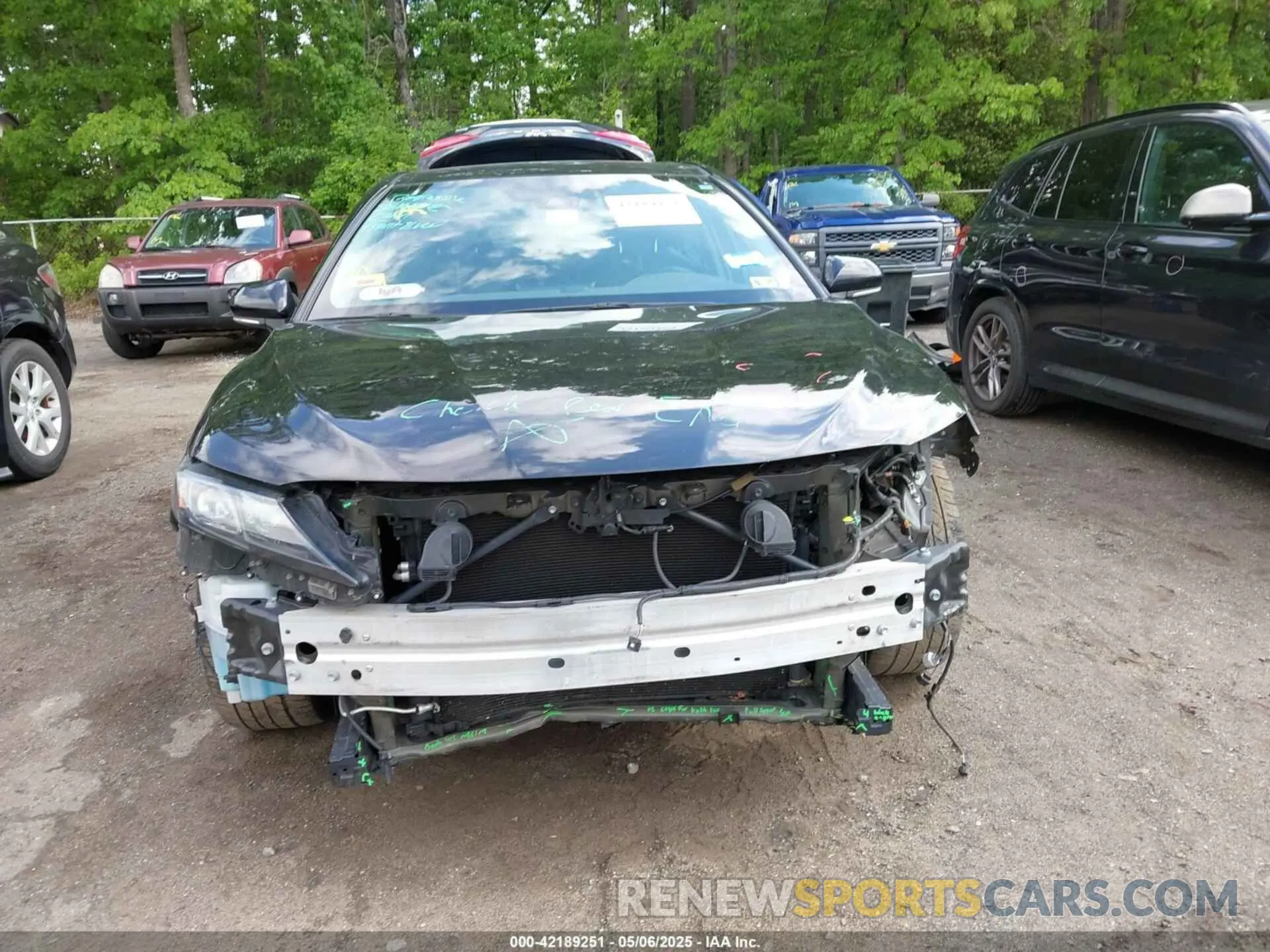 12 Photograph of a damaged car 4T1G11AK2NU065736 TOYOTA CAMRY 2022