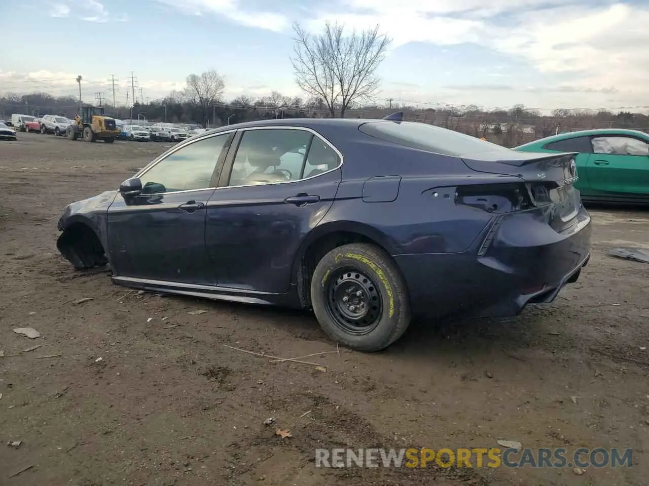 2 Photograph of a damaged car 4T1G11AK2NU622015 TOYOTA CAMRY 2022