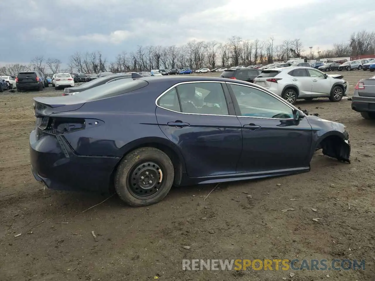 3 Photograph of a damaged car 4T1G11AK2NU622015 TOYOTA CAMRY 2022