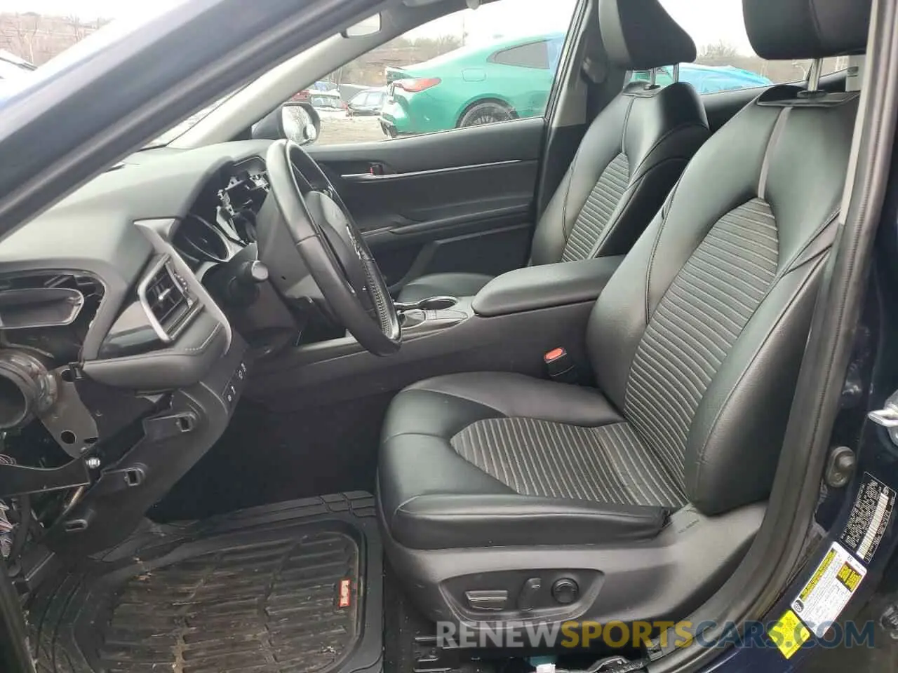 7 Photograph of a damaged car 4T1G11AK2NU622015 TOYOTA CAMRY 2022