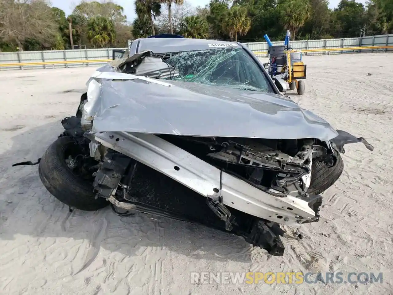 5 Photograph of a damaged car 4T1G11AK2NU631796 TOYOTA CAMRY 2022