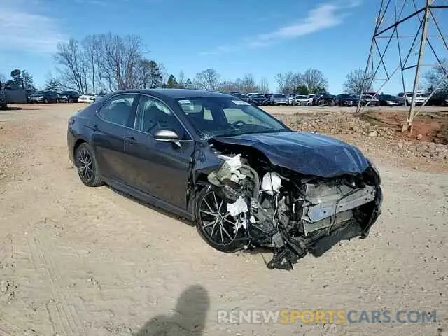 11 Photograph of a damaged car 4T1G11AK2NU633242 TOYOTA CAMRY 2022