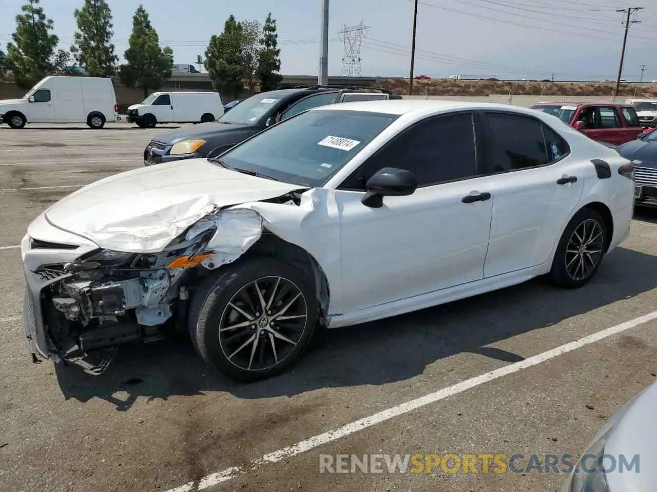 1 Photograph of a damaged car 4T1G11AK2NU636321 TOYOTA CAMRY 2022