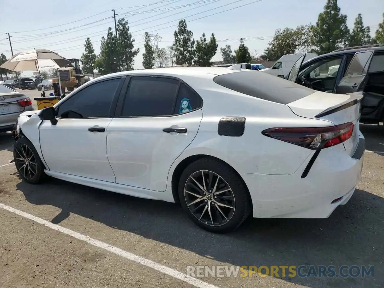 2 Photograph of a damaged car 4T1G11AK2NU636321 TOYOTA CAMRY 2022