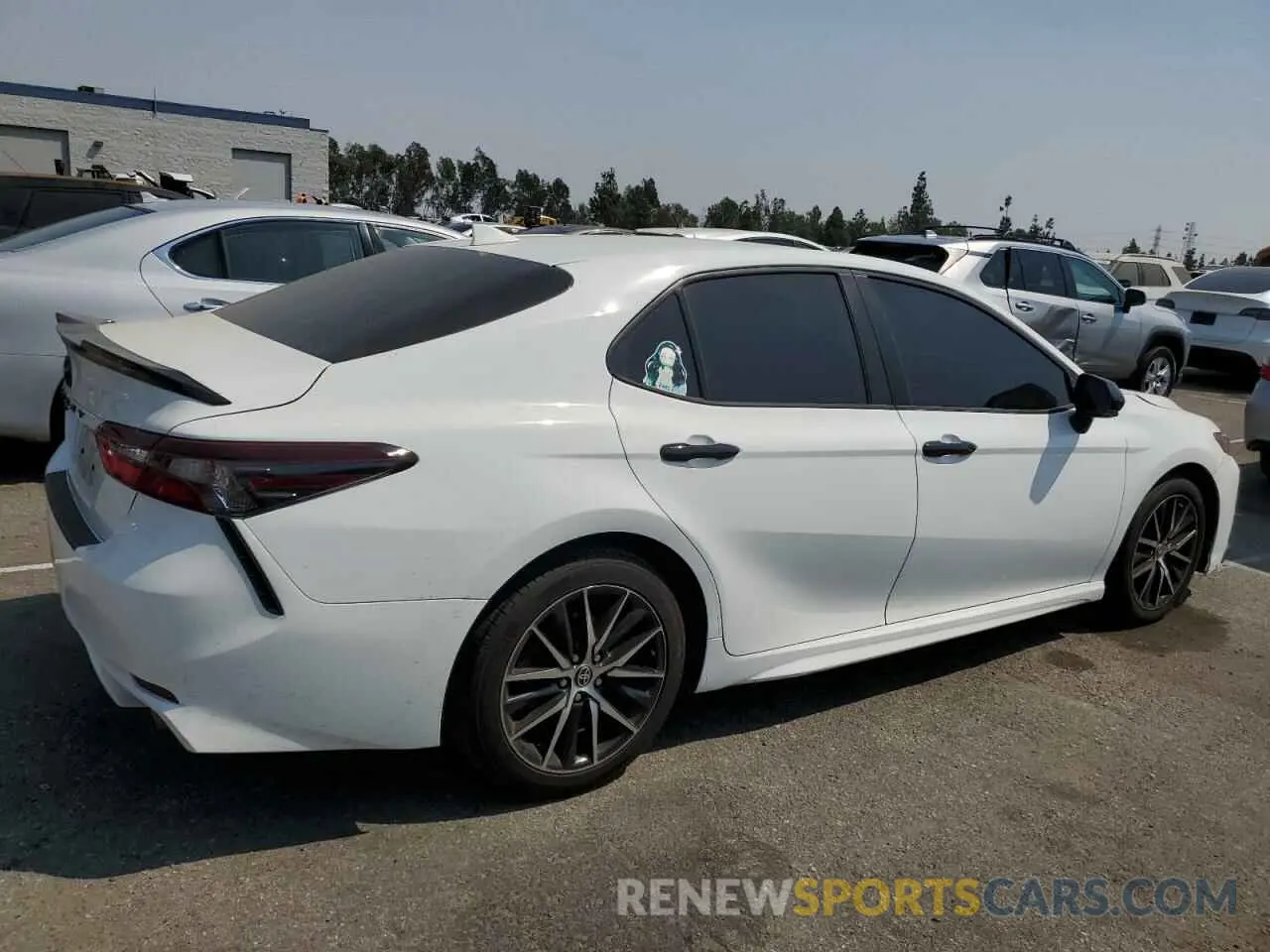 3 Photograph of a damaged car 4T1G11AK2NU636321 TOYOTA CAMRY 2022