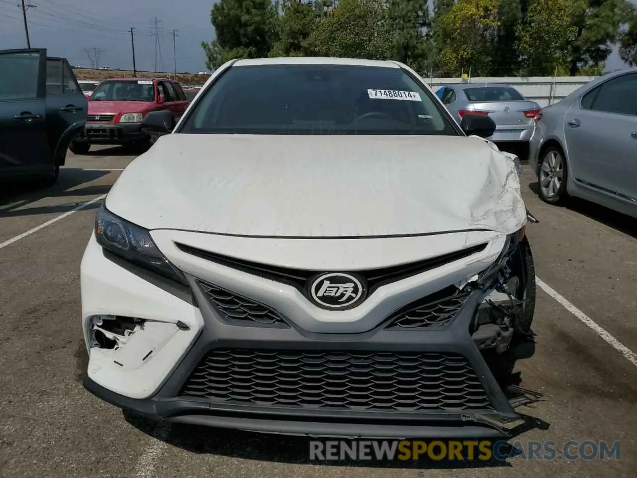 5 Photograph of a damaged car 4T1G11AK2NU636321 TOYOTA CAMRY 2022