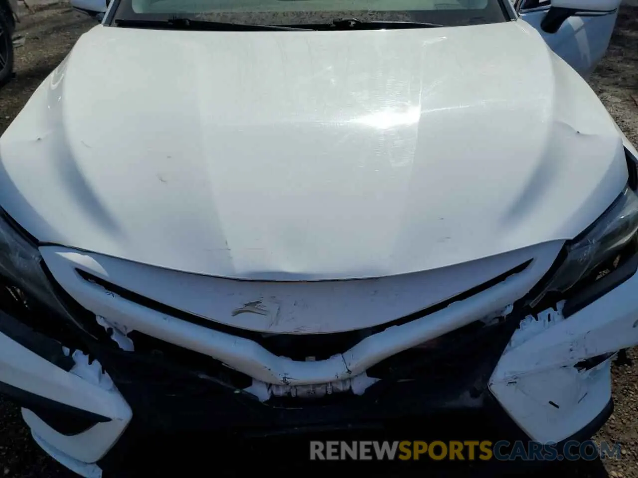 11 Photograph of a damaged car 4T1G11AK2NU647917 TOYOTA CAMRY 2022