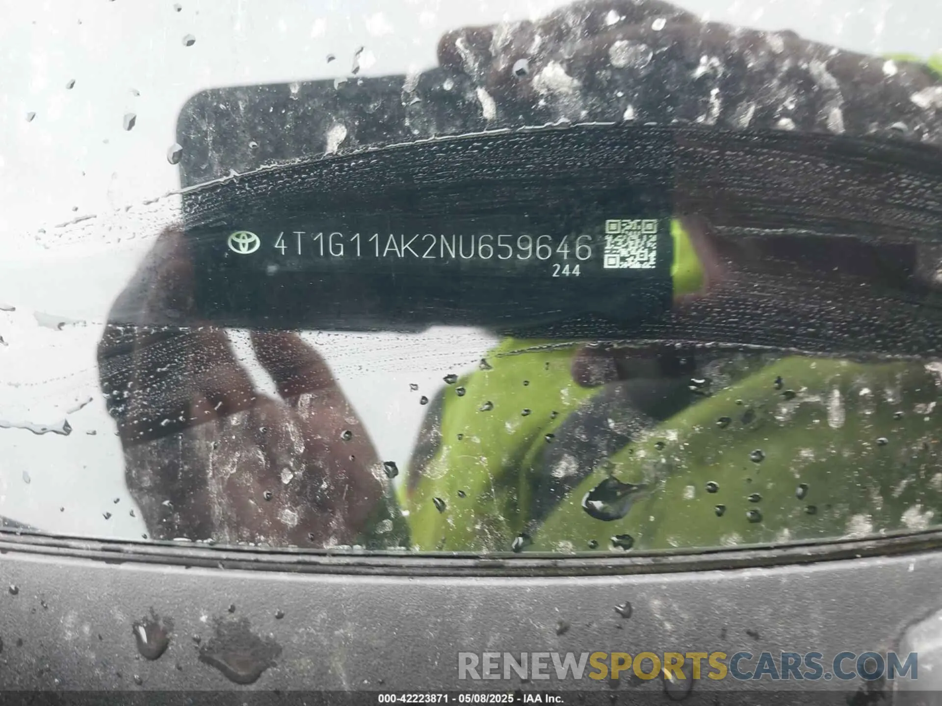 9 Photograph of a damaged car 4T1G11AK2NU659646 TOYOTA CAMRY 2022