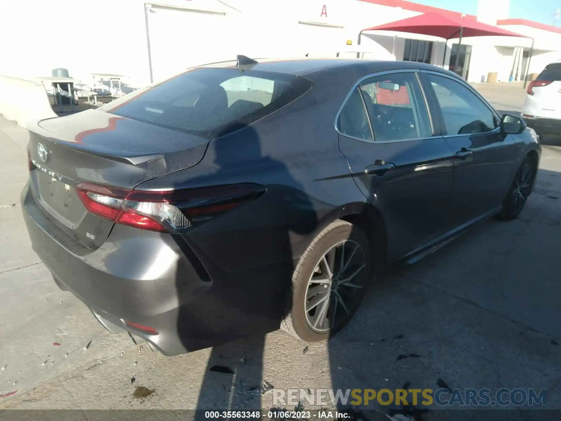 4 Photograph of a damaged car 4T1G11AK2NU665673 TOYOTA CAMRY 2022