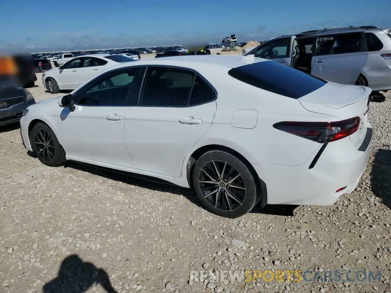 2 Photograph of a damaged car 4T1G11AK2NU670100 TOYOTA CAMRY 2022