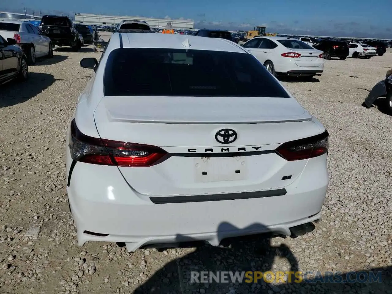 6 Photograph of a damaged car 4T1G11AK2NU670100 TOYOTA CAMRY 2022