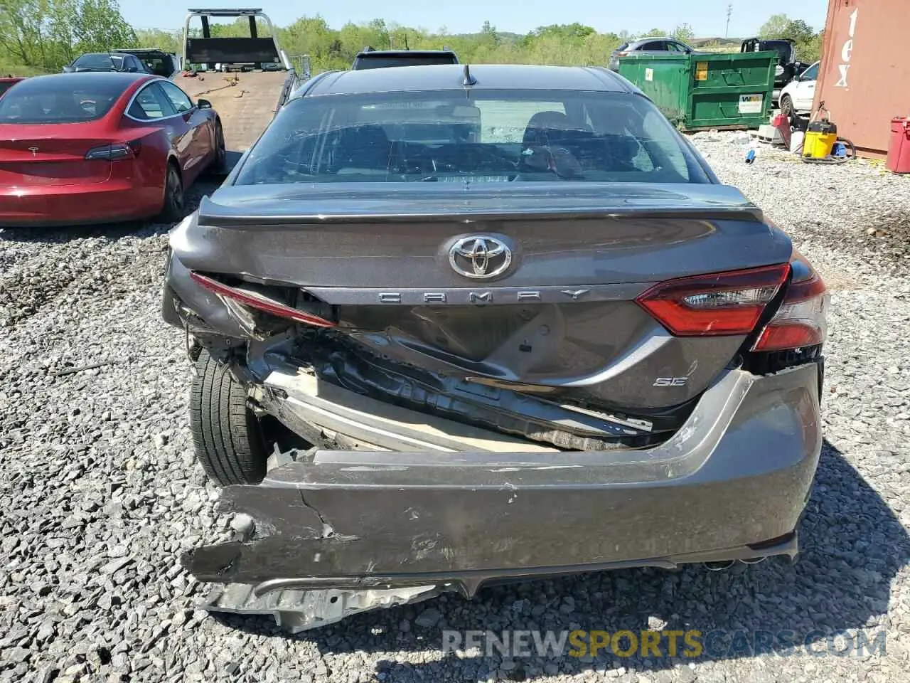6 Photograph of a damaged car 4T1G11AK2NU671473 TOYOTA CAMRY 2022