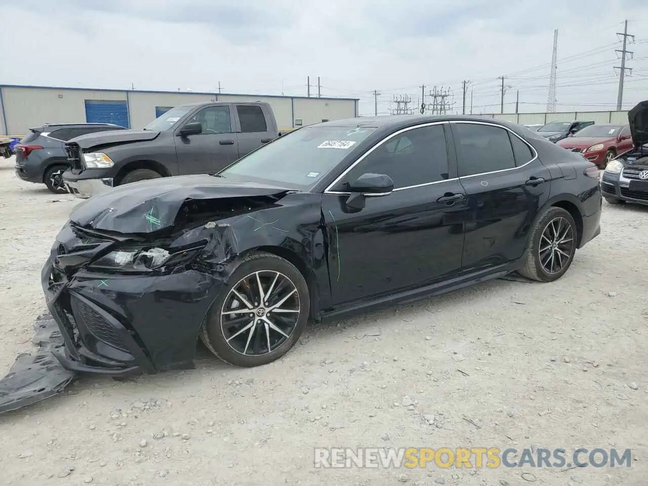 1 Photograph of a damaged car 4T1G11AK2NU715200 TOYOTA CAMRY 2022