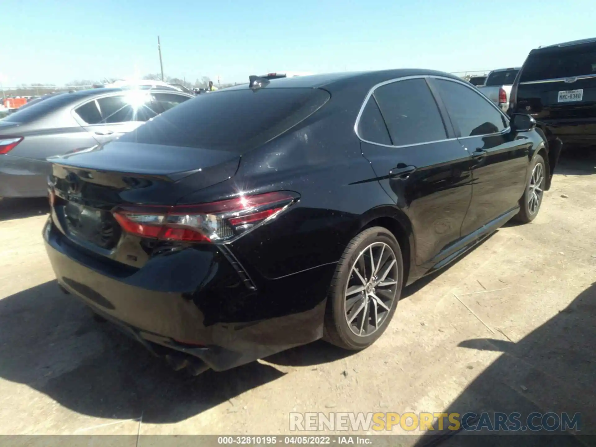 4 Photograph of a damaged car 4T1G11AK3NU003214 TOYOTA CAMRY 2022