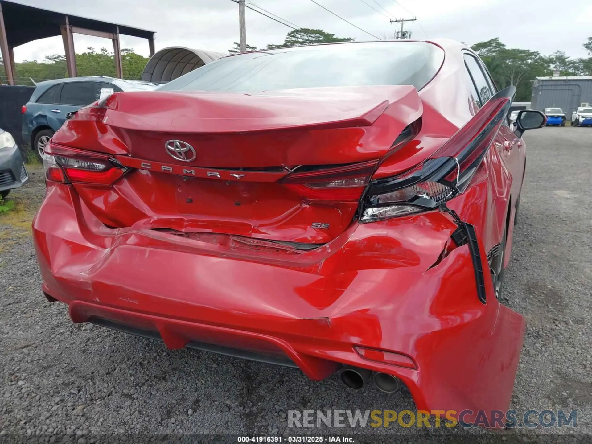 6 Photograph of a damaged car 4T1G11AK3NU013693 TOYOTA CAMRY 2022
