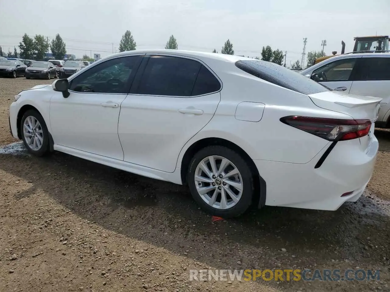 2 Photograph of a damaged car 4T1G11AK3NU029084 TOYOTA CAMRY 2022