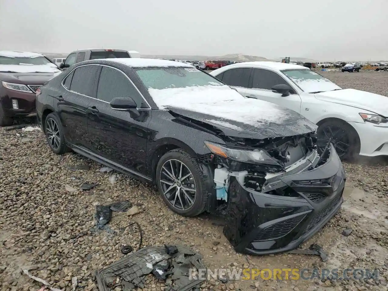 1 Photograph of a damaged car 4T1G11AK3NU036133 TOYOTA CAMRY 2022