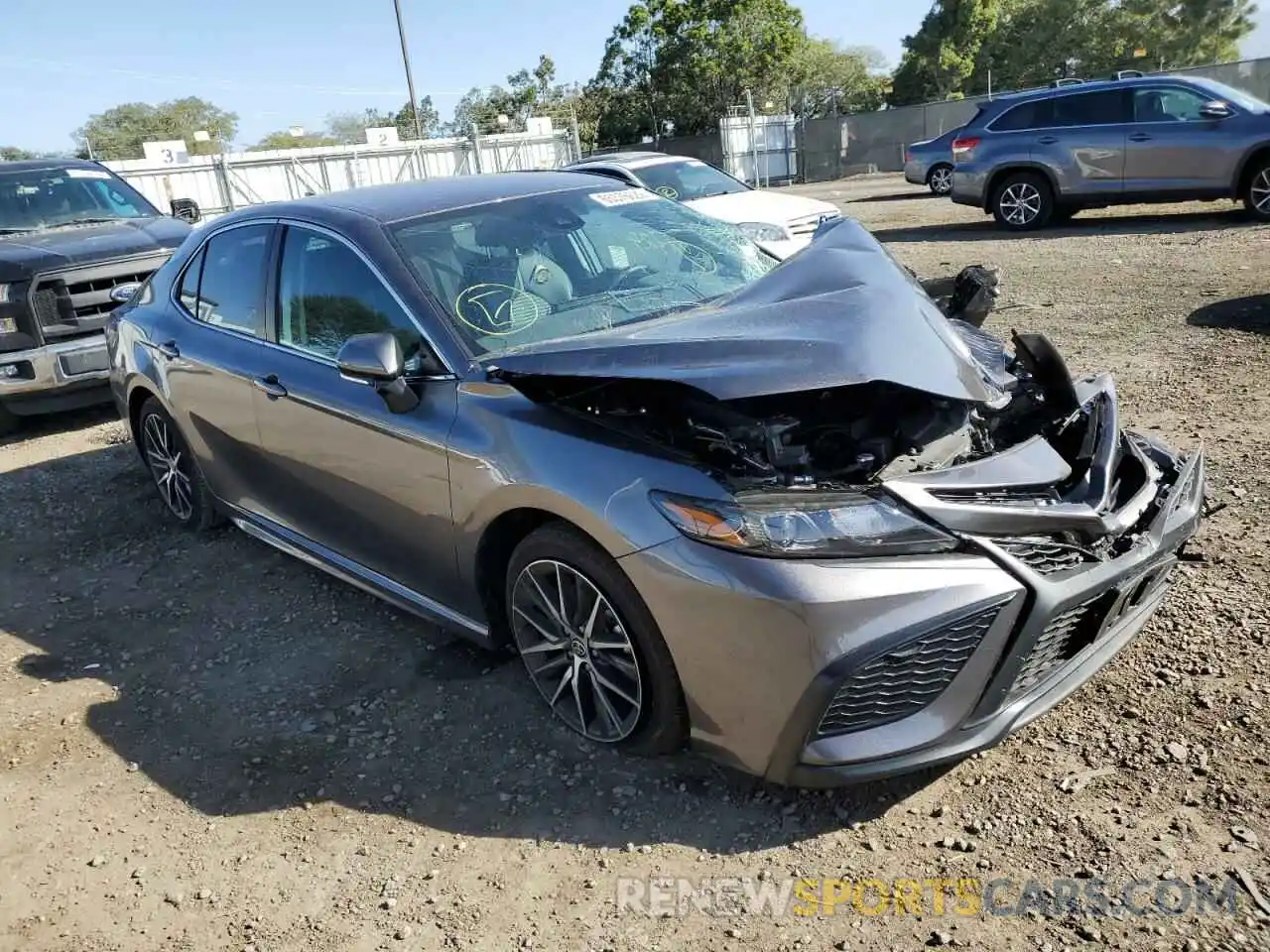 1 Photograph of a damaged car 4T1G11AK3NU036276 TOYOTA CAMRY 2022