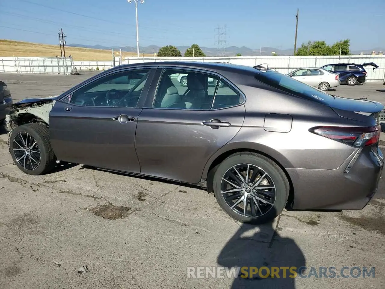 2 Photograph of a damaged car 4T1G11AK3NU045513 TOYOTA CAMRY 2022