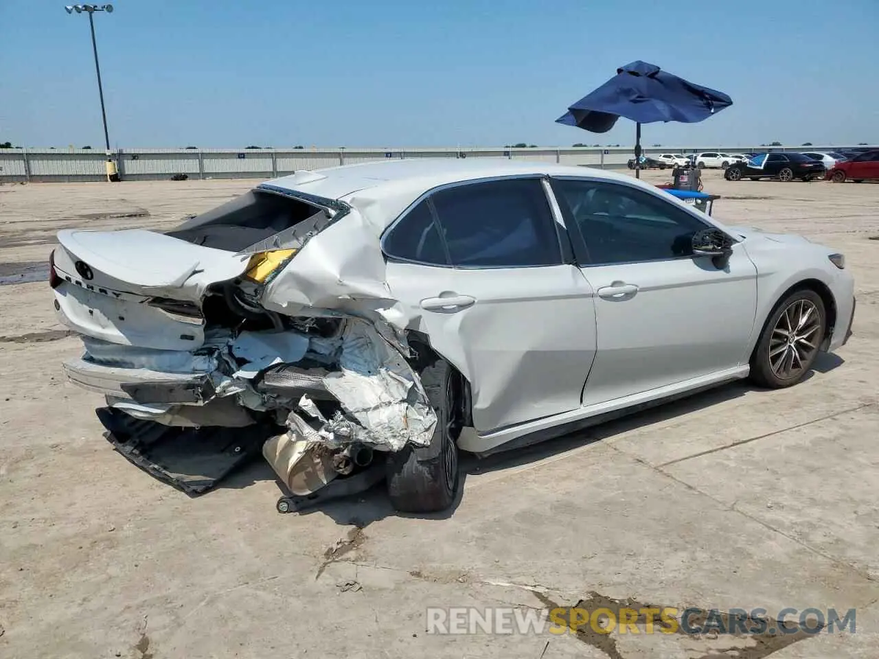 3 Photograph of a damaged car 4T1G11AK3NU062330 TOYOTA CAMRY 2022