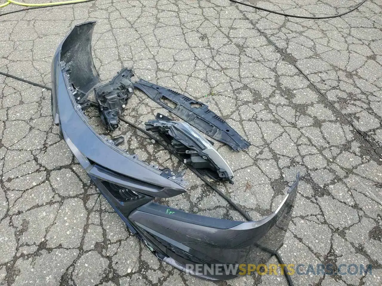 12 Photograph of a damaged car 4T1G11AK3NU628874 TOYOTA CAMRY 2022