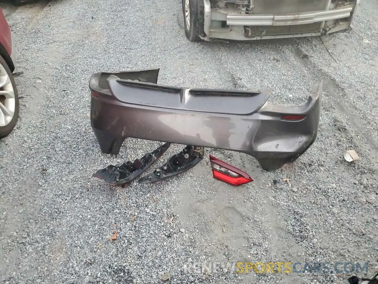 12 Photograph of a damaged car 4T1G11AK3NU637638 TOYOTA CAMRY 2022
