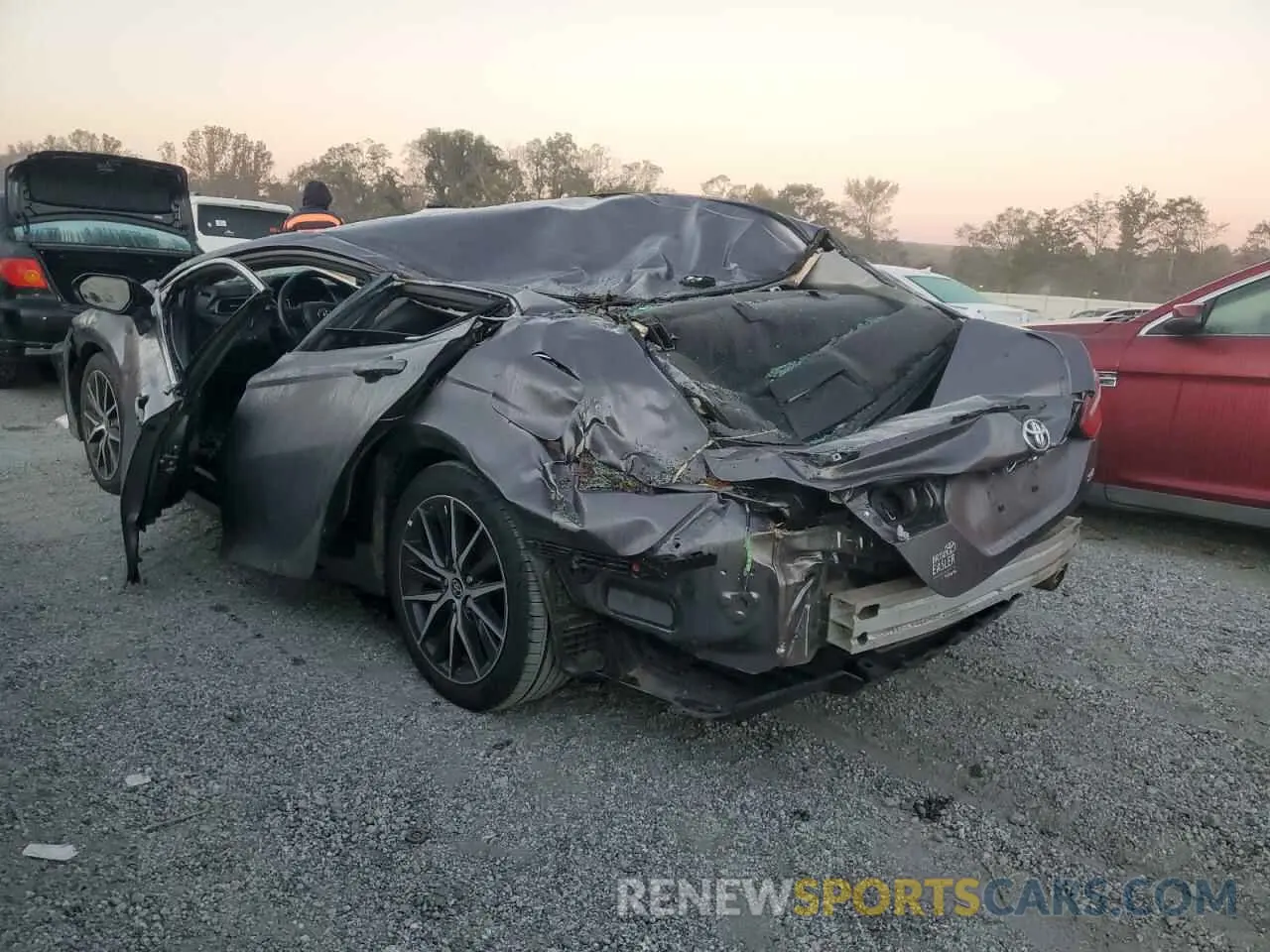 2 Photograph of a damaged car 4T1G11AK3NU637638 TOYOTA CAMRY 2022