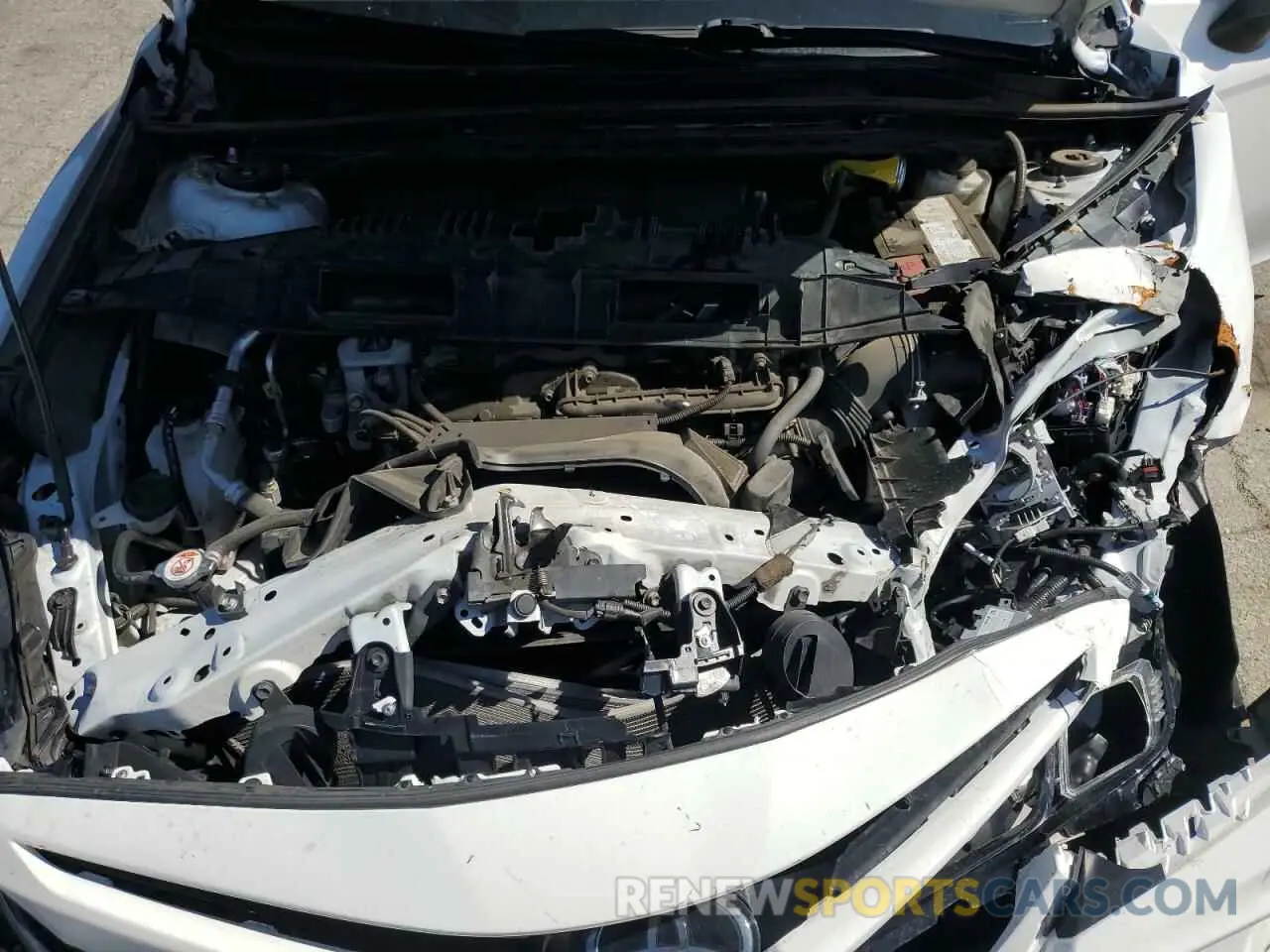 11 Photograph of a damaged car 4T1G11AK3NU638112 TOYOTA CAMRY 2022