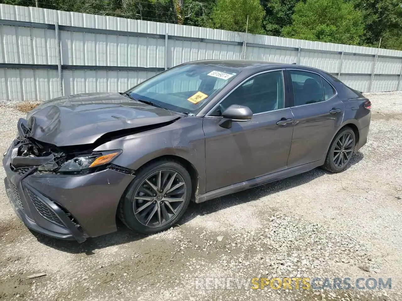 1 Photograph of a damaged car 4T1G11AK3NU657274 TOYOTA CAMRY 2022