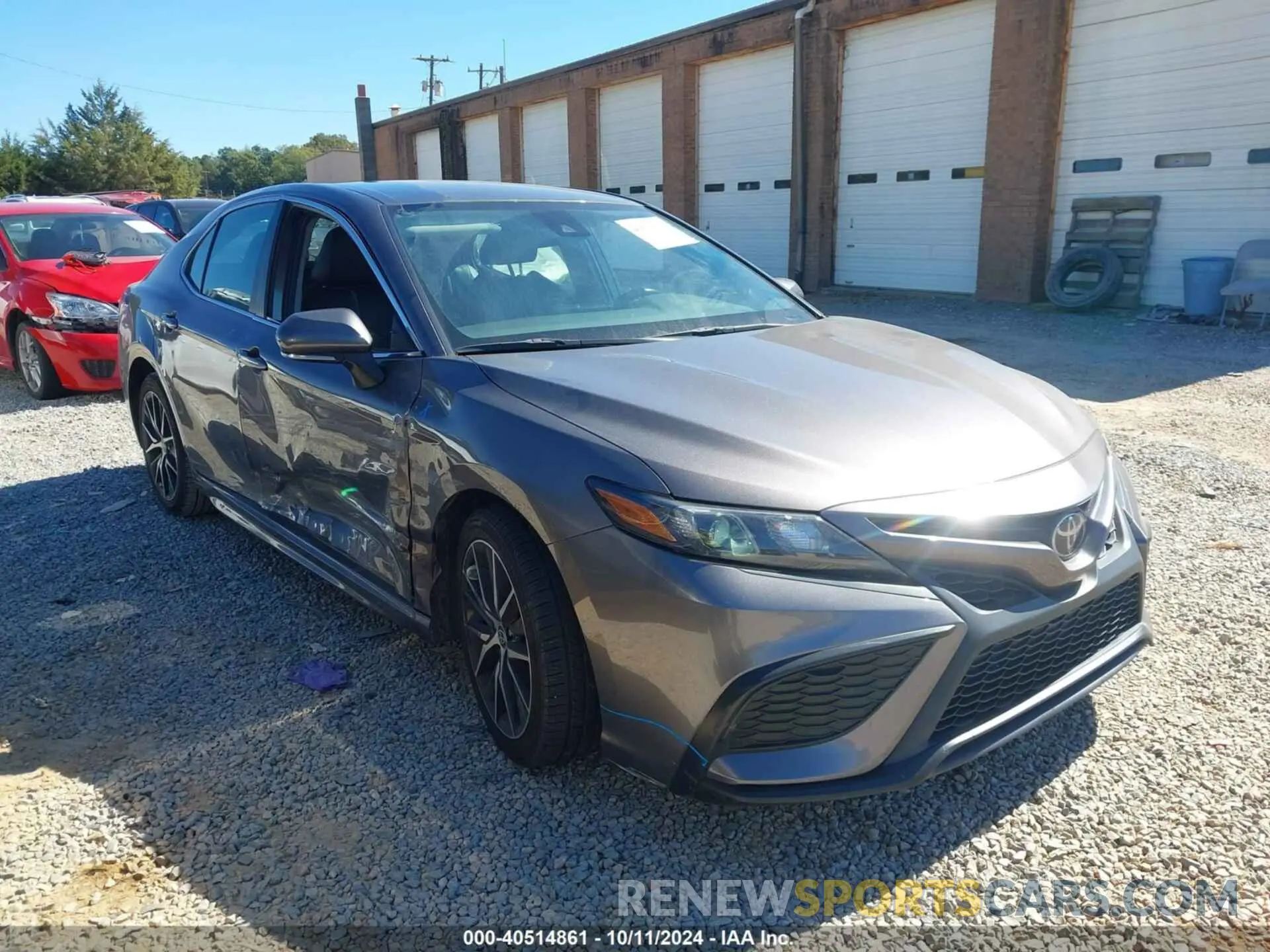 1 Photograph of a damaged car 4T1G11AK3NU666606 TOYOTA CAMRY 2022